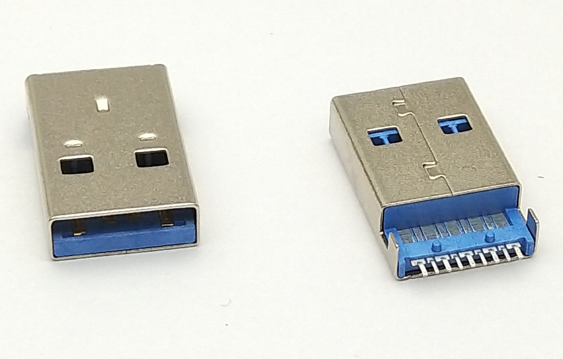USB A/M 3.0 L=18.7mm 沉板1.9mm 外殼3.7mm 錫腳長(cháng)1.7mm